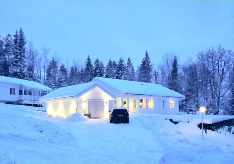 Family Friendly Villa With Sauna In The Nature Borås Eksteriør bilde